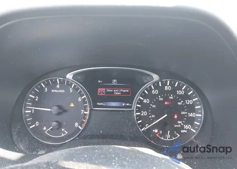 2017 Nissan Pathfinder Sv z USA, uszkodzony, nr VIN 5N1DR2MN0HC648159